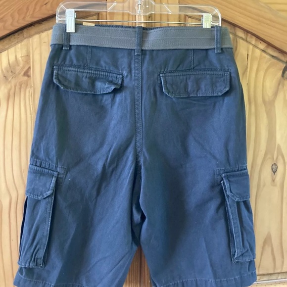 G&M dark gray “Rugged and Washed Out” flat front chino cargo shorts size 30 -NWT - Picture 3 of 4